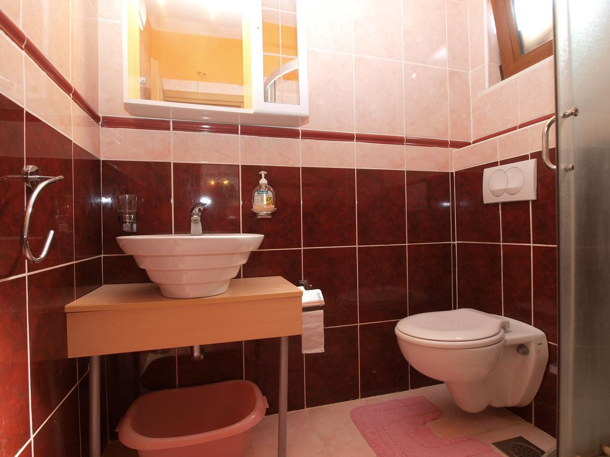 Apartments Slavica 382 Pula Luaran gambar
