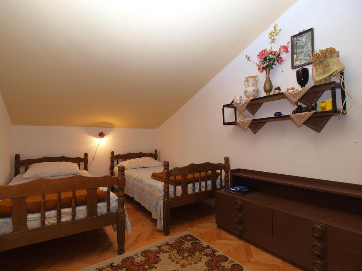 Apartments Slavica 382 Pula Luaran gambar